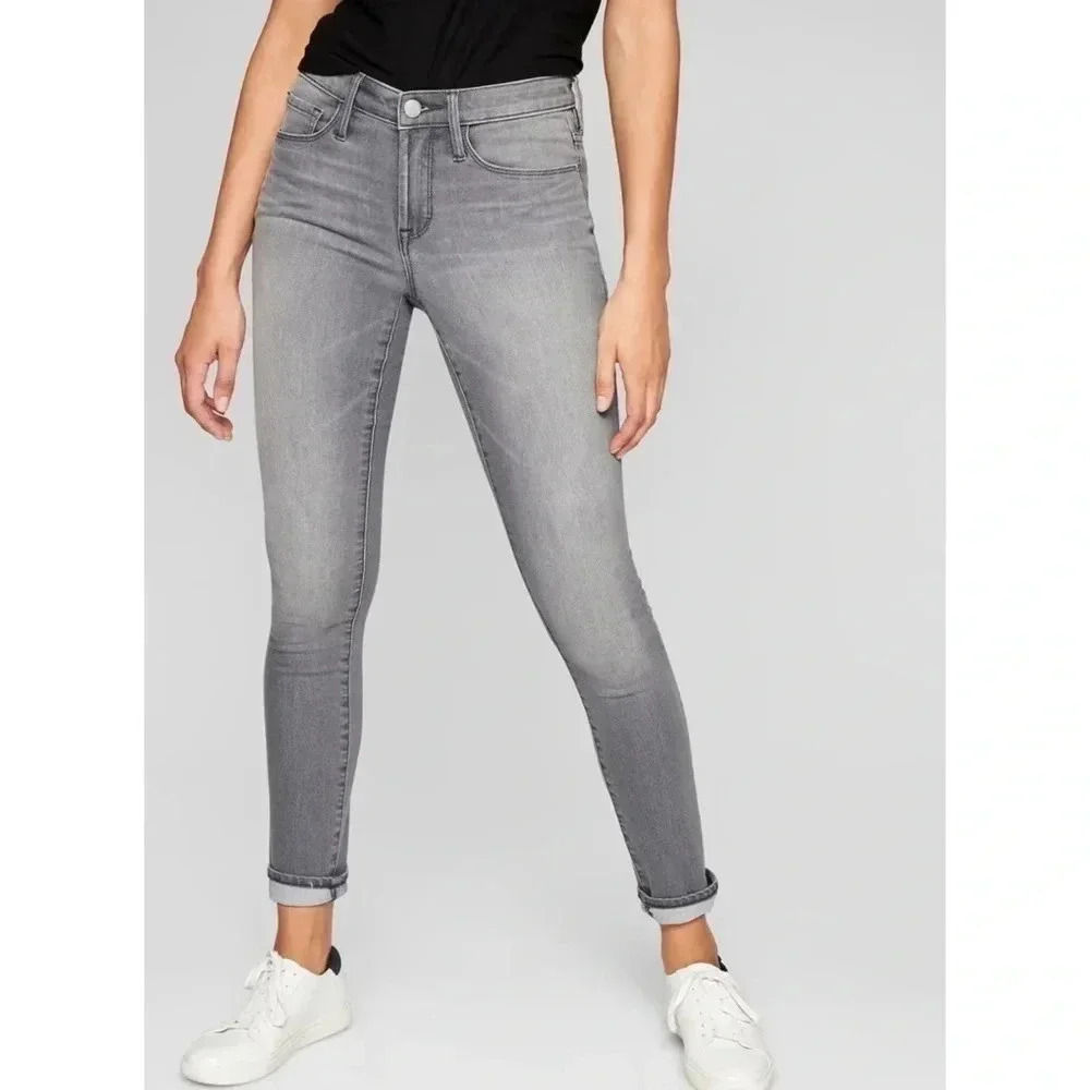 ATHLETA Gray Sculptek Skinny Jeans Size 6